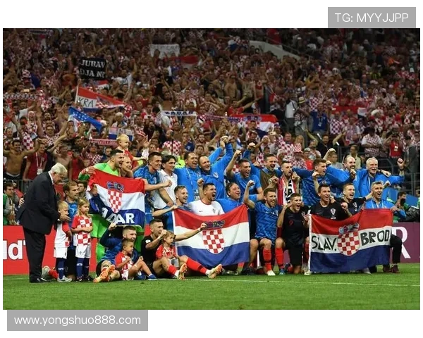 克罗地亚足球明星的辉煌瞬间与传奇故事全景展示 克罗地亚足球明星的辉煌瞬间与传奇故事全景展示